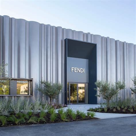 fendi fermo indirizzo|fendi factory.